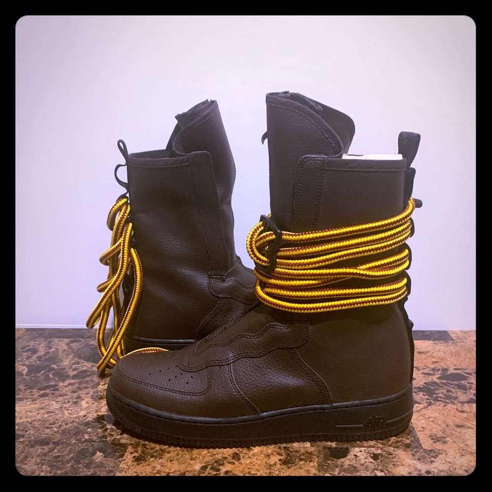 New Nike SF Air Force 1 Hi Boots Men's Shoes